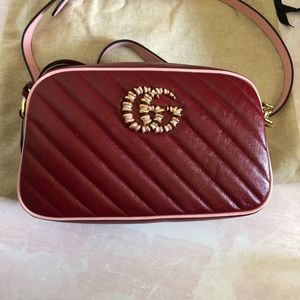 BRAND NEW GUCCI SMALL CAMERA IM RED